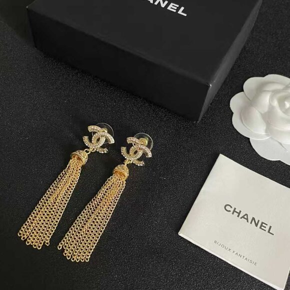 ✨✨Chanel tassel earrings - Picture 4 of 7